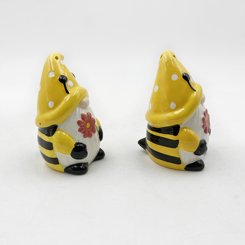 Bee Gnome And Beehive Ceramic Salt Pepper Shakers Nghề thủ công cho trang trí nhà