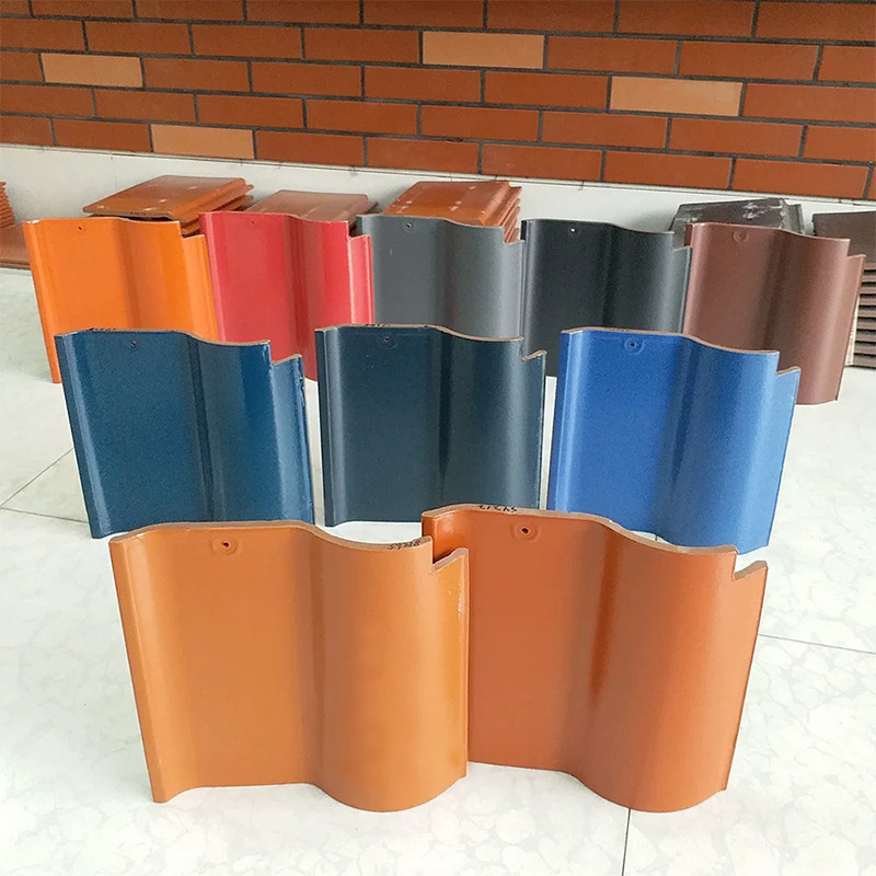Bộ gạch mái nhà màu sắc hình chữ S Tây Ban Nha Nhiều màu sắc Vật liệu lâu dài Sự thanh lịch kiến trúc Tăng cường mái nhà của bạn