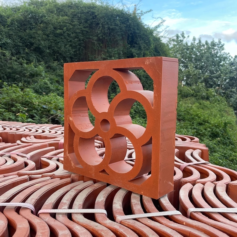 Terracotta Jali Breeze Block Lớp gạch trang trí Bức tường bên ngoài Tòa nhà gạch 200 * 200mm