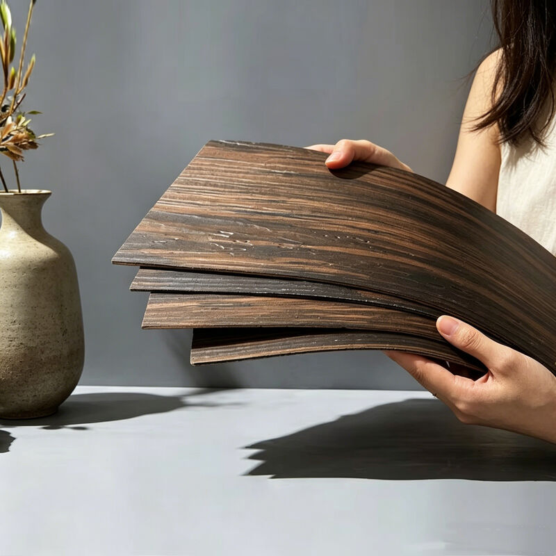Bên ngoài gốm giả bề mặt gỗ Gạch ốp tường linh hoạt Vật liệu trang trí xây dựng